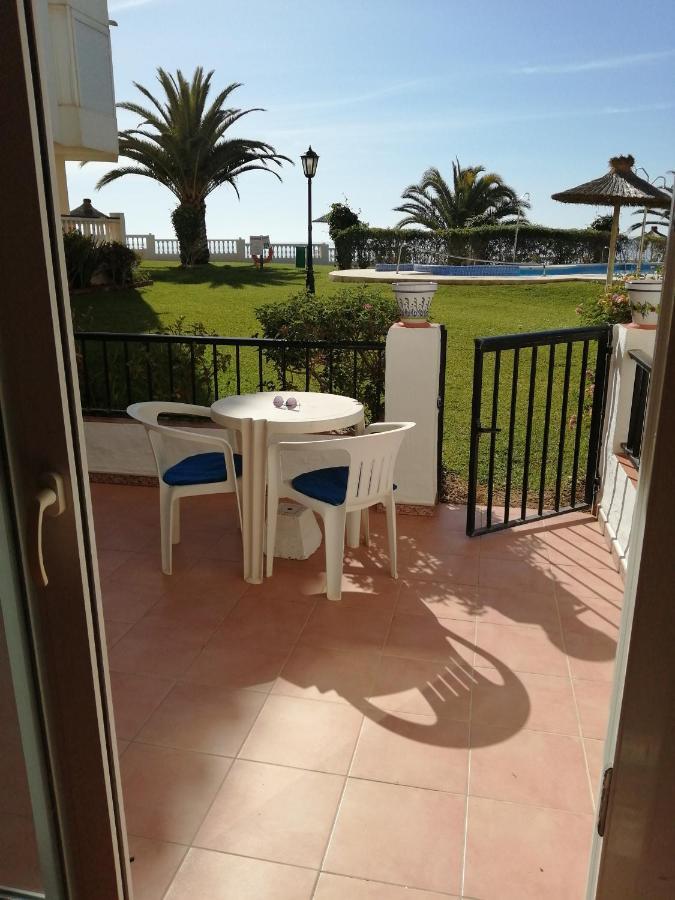 Sea & Pool View Garden Apartment Las Palmeras Nerja Bagian luar foto