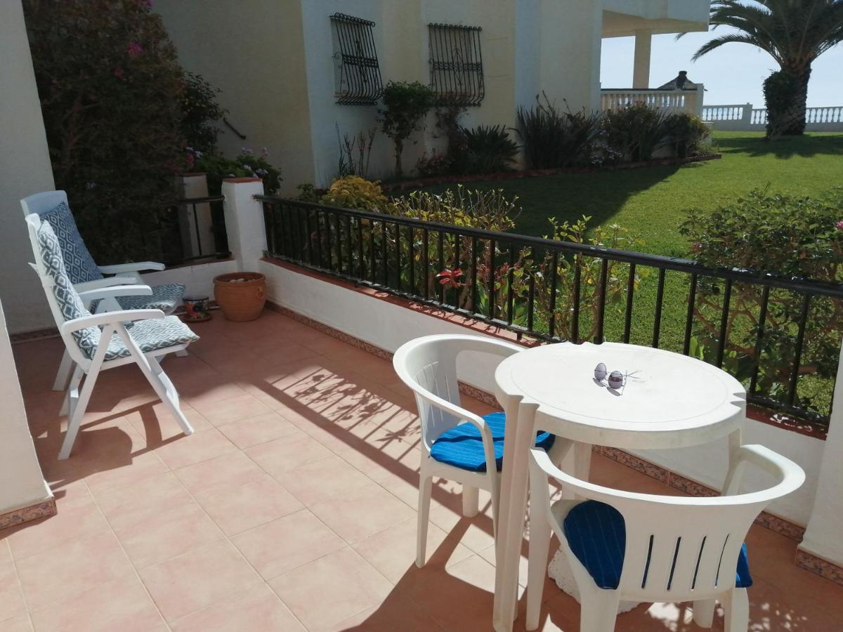 Sea & Pool View Garden Apartment Las Palmeras Nerja Bagian luar foto
